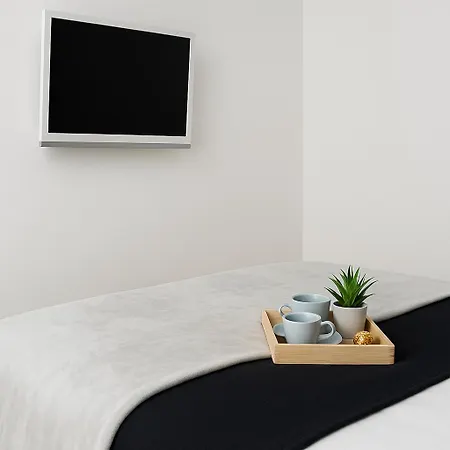 Sunny With Seaview 1402 Apartment